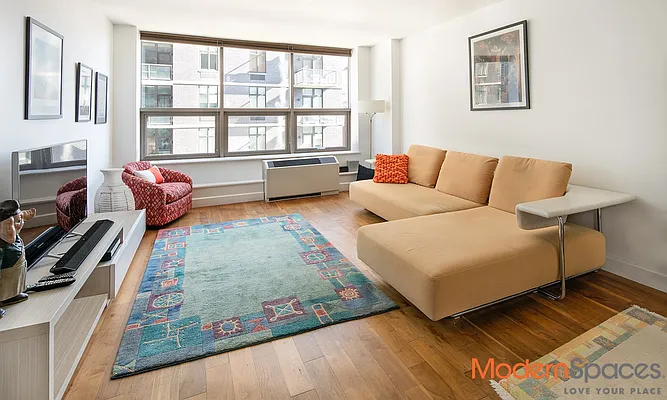 Sold by Modern Spaces | media 1