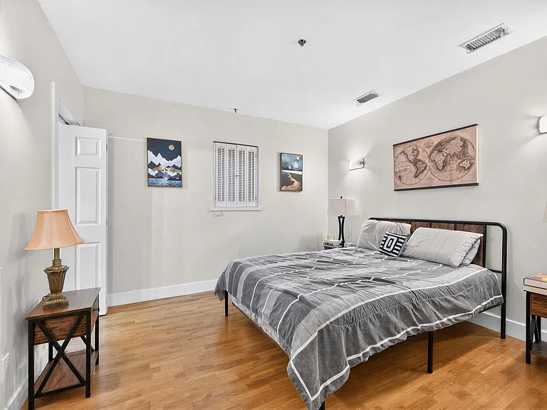 219 Bloomfield St #B-2 — Photo 15