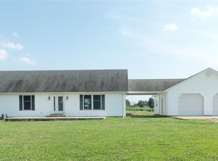 3273 E 675 S, Montgomery, IN 47558