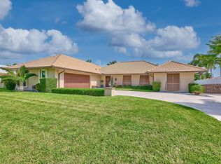 1090 Fairview Ln, Riviera Beach, FL 33404