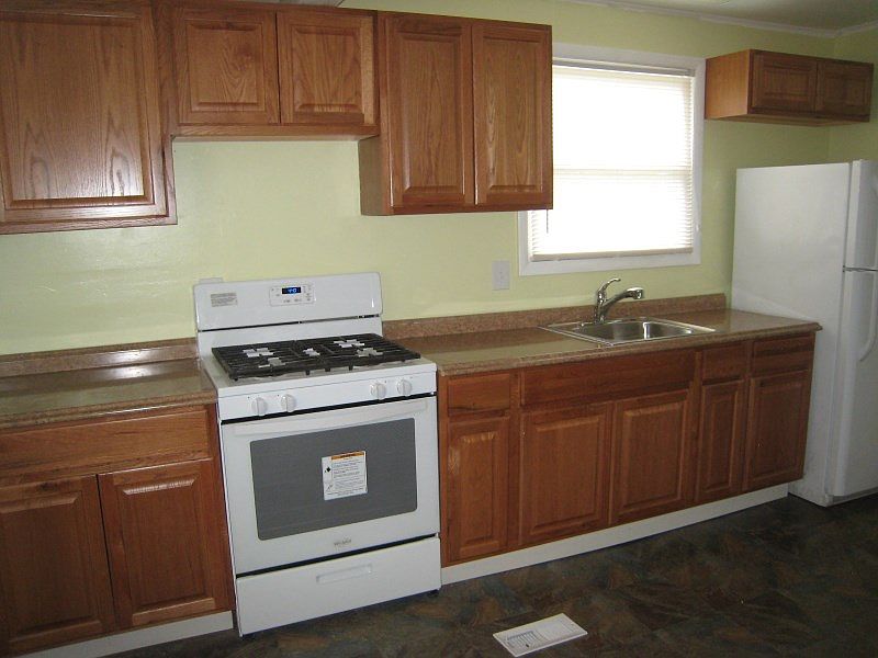 1st image of 6213 Eastbourne Ave
