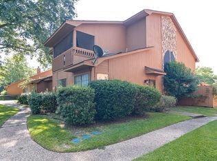 3508 Cedarwood Ln, Shreveport, LA 71105