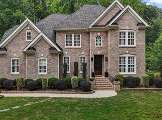 3323 Cheswick Dr, Raleigh, NC 27609