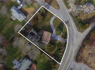 1989 N Sea Rd, Southampton, NY 11968