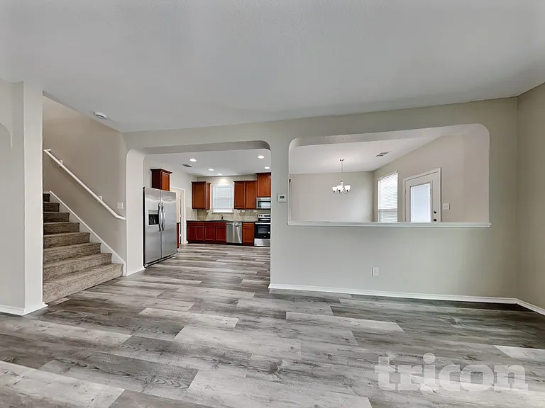 4534 Olympus Bay — Photo 2