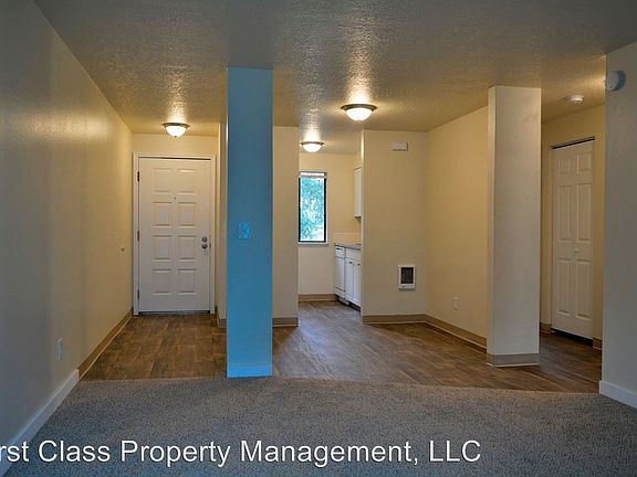 2nd image of 20125 SW Tv Hwy APT 27