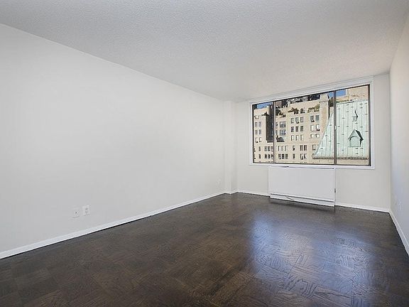 5th image of 330 W 56th St APT 8F