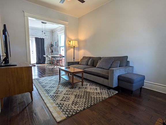 2nd image of 3112 N Elizabeth St