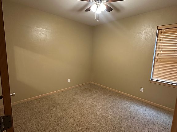 3rd image of 1092 Walnut Ave Unit 210