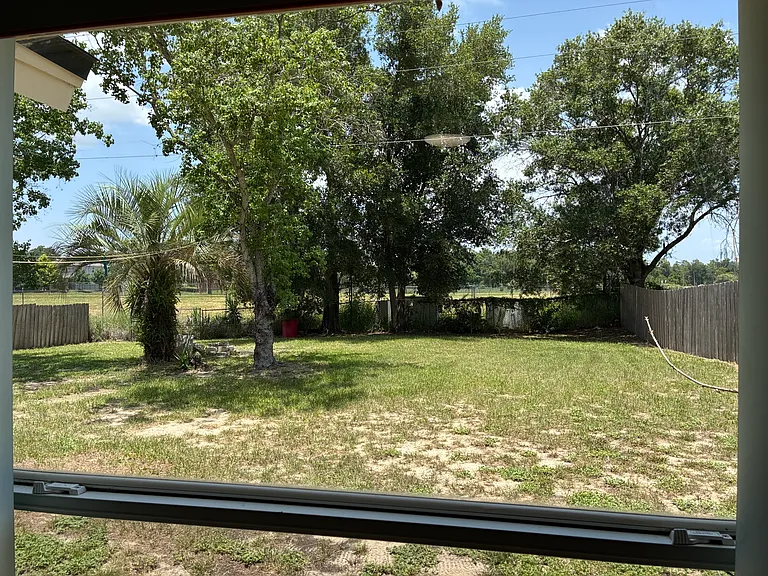 2176 Alclobe Cir — Photo 3