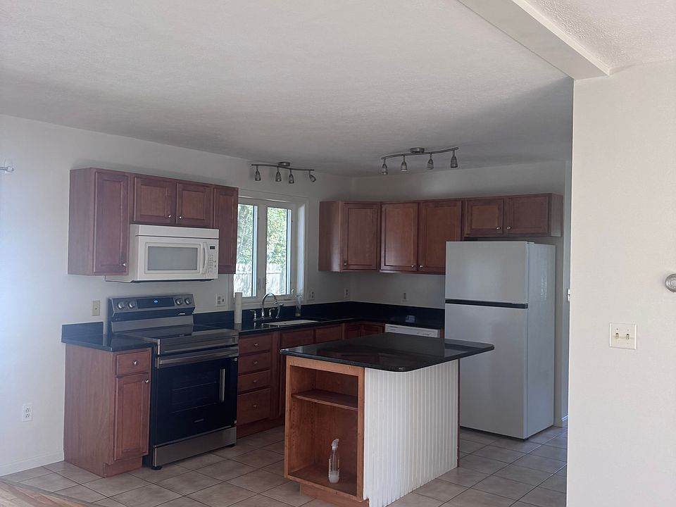 1st image of 49 Deane St
