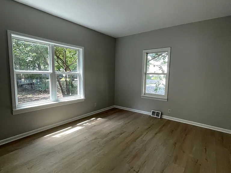 509 Congress St — Photo 22