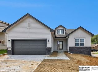 16919 Virginia St, Omaha, NE 68136