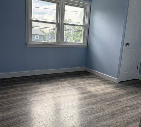 5th image of 27 Millstone Rd #B