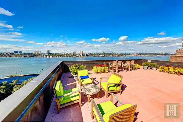 Sold by Halstead Real Estate | media 7