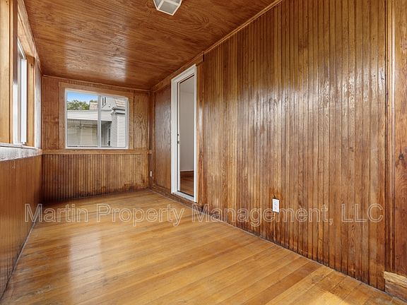 4th image of 42-44 Whitman St #2