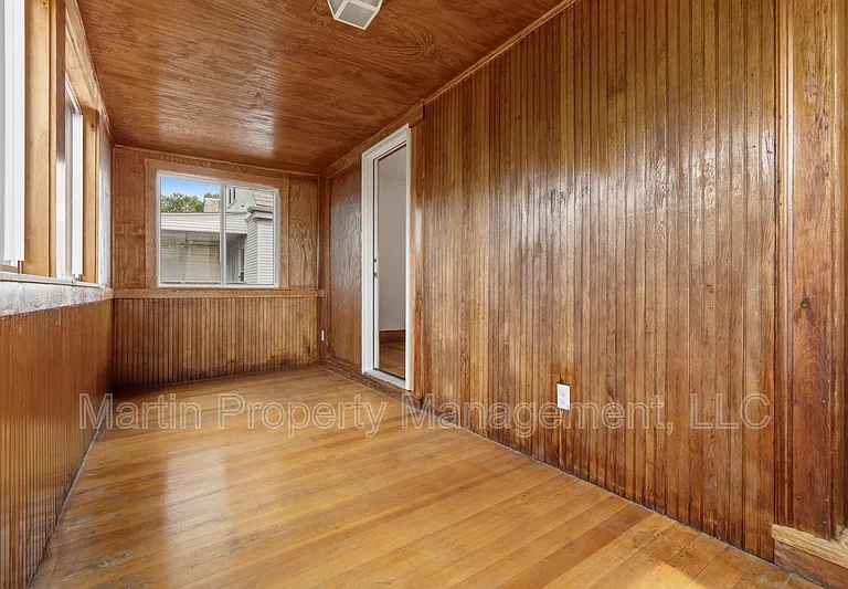 42-44 Whitman St #2 — Photo 4