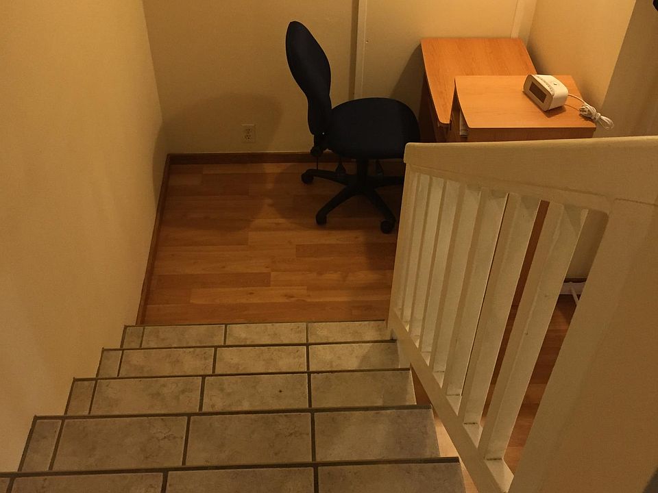 2nd image of 369 Kawaihae St