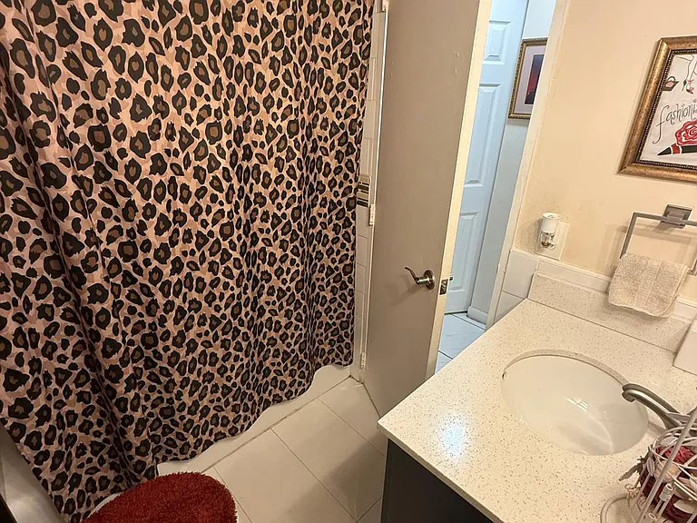 4210 NW 79th Ave #1E — Photo 32