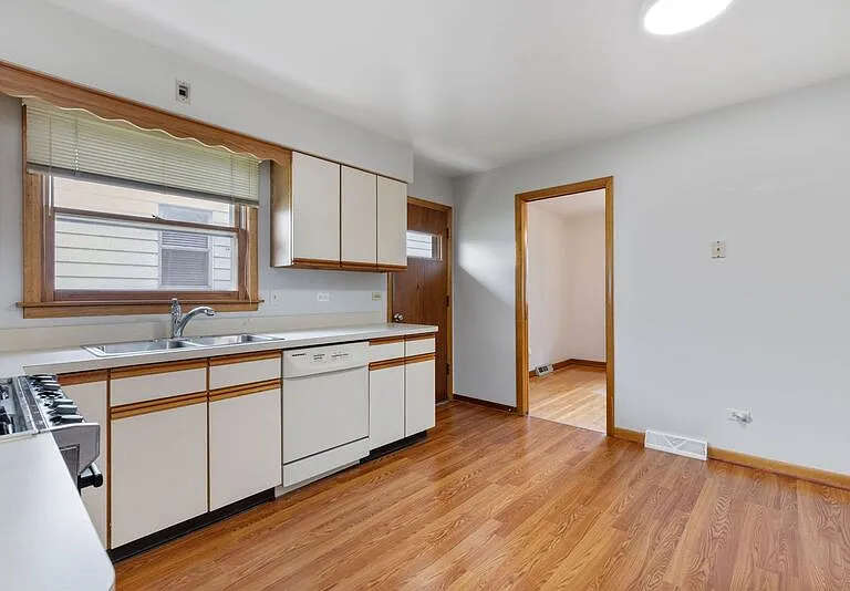 4201 Prairie Ave — Photo 14
