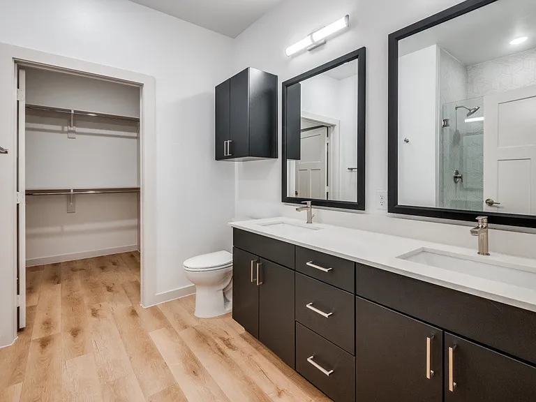 Burnett Lofts at Bishop Ridge — Photo 8