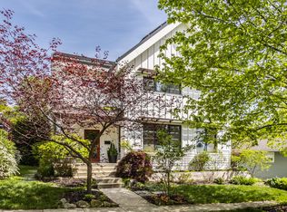 580 W Cedar St, Zionsville, IN 46077