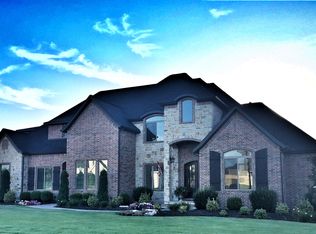 4008 Ratcliffe Dr, Bentonville, AR 72713