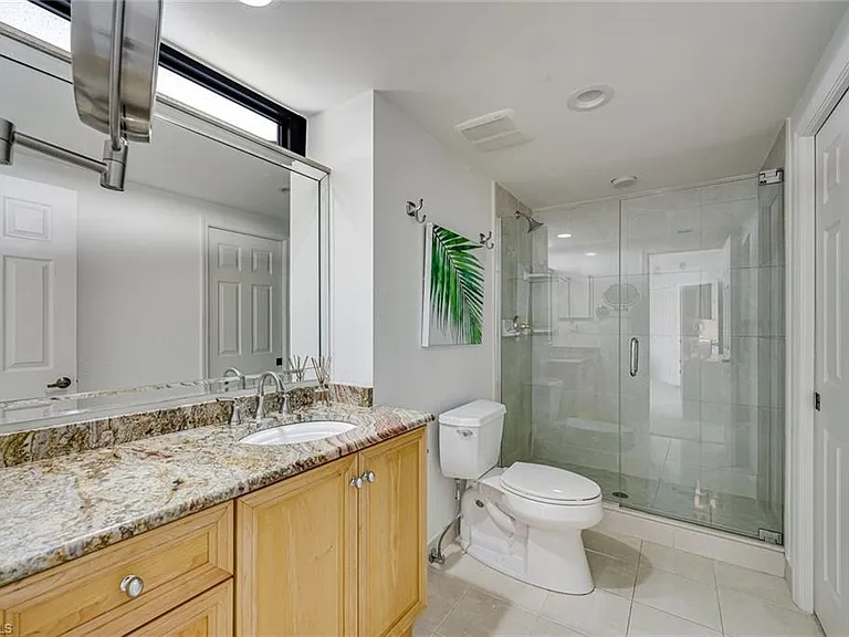 6001 Pelican Bay Blvd #F — Photo 20