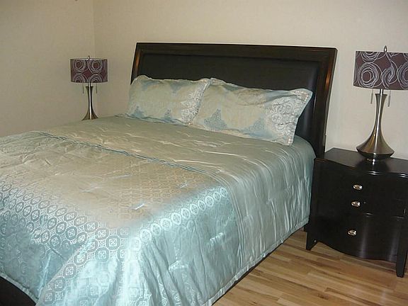 4th image of 10049 Westpark Dr #194
