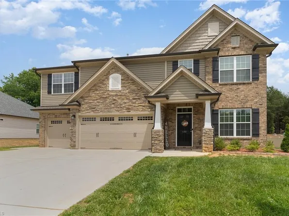 188 Shadow Trl, Clemmons, NC 27012