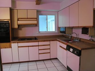 Ceramic tiled kitchen