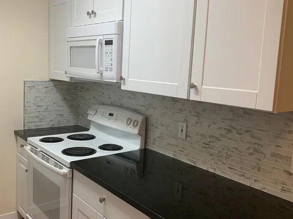 404 Boardwalk Dr, San Bruno, CA 94066