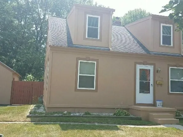 32649 Donnelly St, Garden City, MI 48135