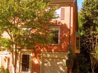 2322 S Rolfe St, Arlington, VA 22202