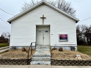 98 W Cedar St, Cedarville, OH 45314