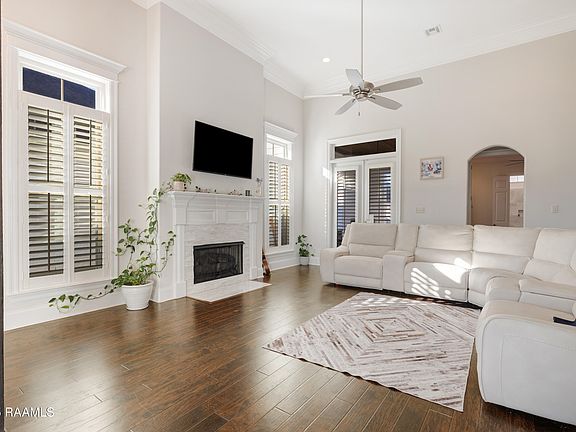 4th image of 308 Cypress View Dr