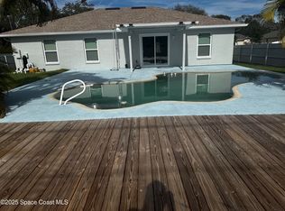910 Waco Blvd SE, Palm Bay, FL 32909