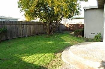 2nd image of 26437 Underwood Ave