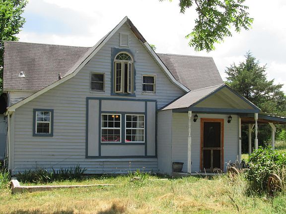 3rd image of 62 Persimmon Hill Ln