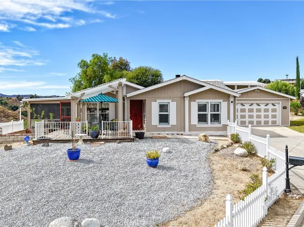 38353 Via La Colina, Murrieta, CA 92563