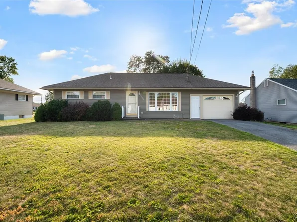 8089 Russell Ave, Rome, NY 13440