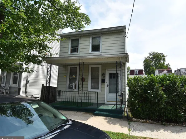 427 Wood St, Burlington, NJ 08016