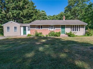 85 Hickory Rd, Torrington, CT 06790