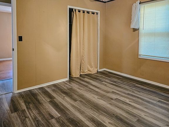 3rd image of 265 Tyler Rd