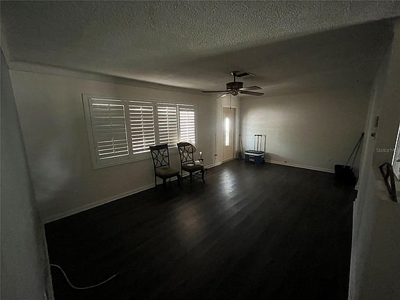 4th image of 4360R 38th Ave N