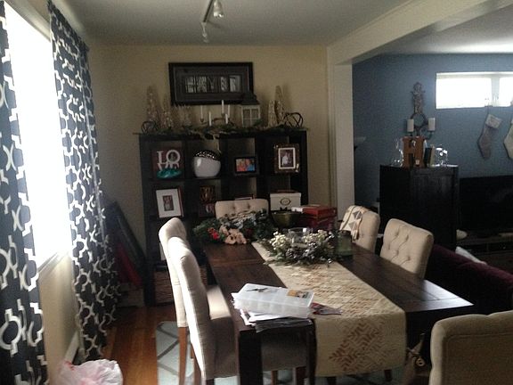 5th image of 1110 W Newport Ave #Ch