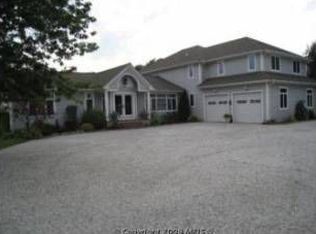 1007 Long Point Rd, Grasonville, MD 21638