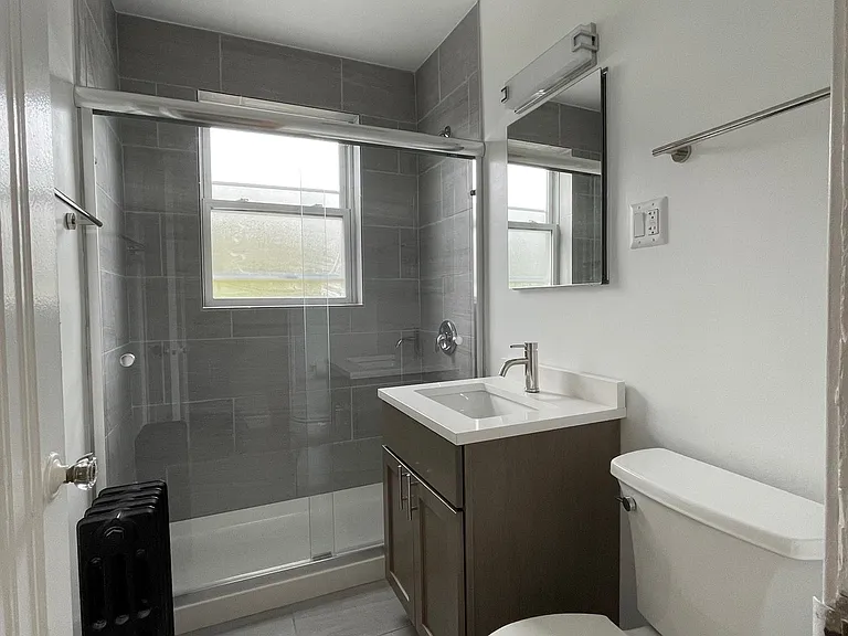 5324 N Kimball Ave #2W — Photo 4