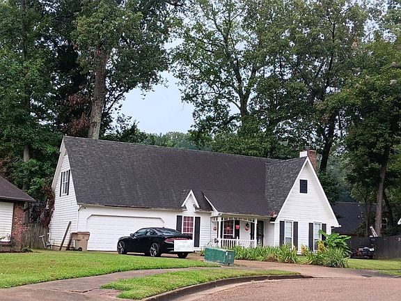 3rd image of 4387 Spring Harbor Dr