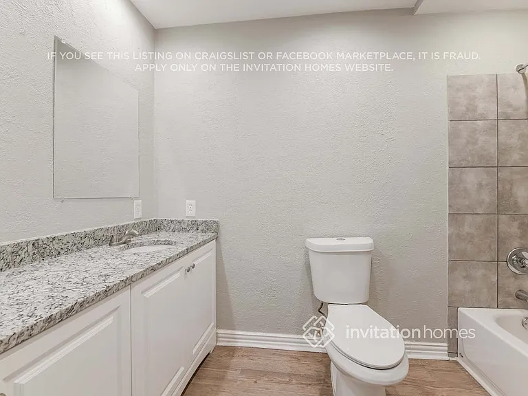 2600 Treeview Dr — Photo 14